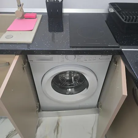 Jessy - Jes Lux Free Private Parking *