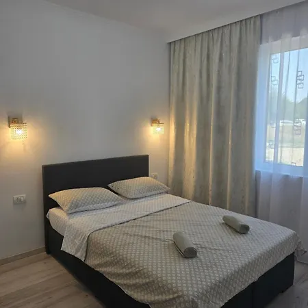 Jessy - Jes Lux Free Private Parking